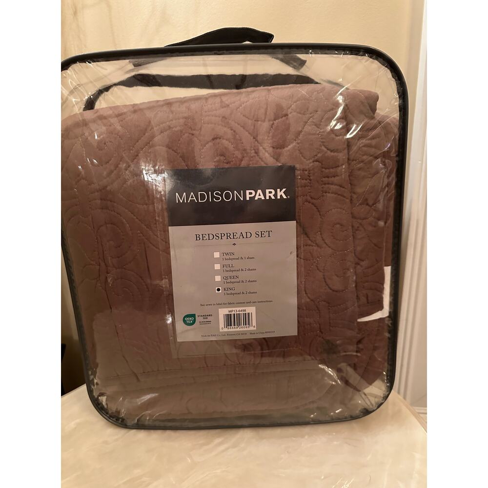 Madison Park Mansfield Oversized Antimicrobial Treated 3pc Bedspread Set